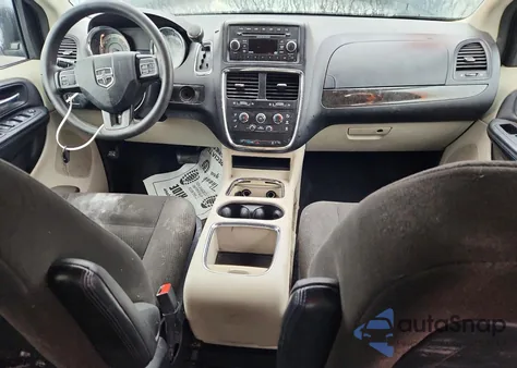 2016 Dodge Grand Caravan Sxt z USA, uszkodzony, nr VIN 2C4RDGCG7GR339688